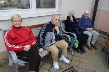 Jar nás vylákala von